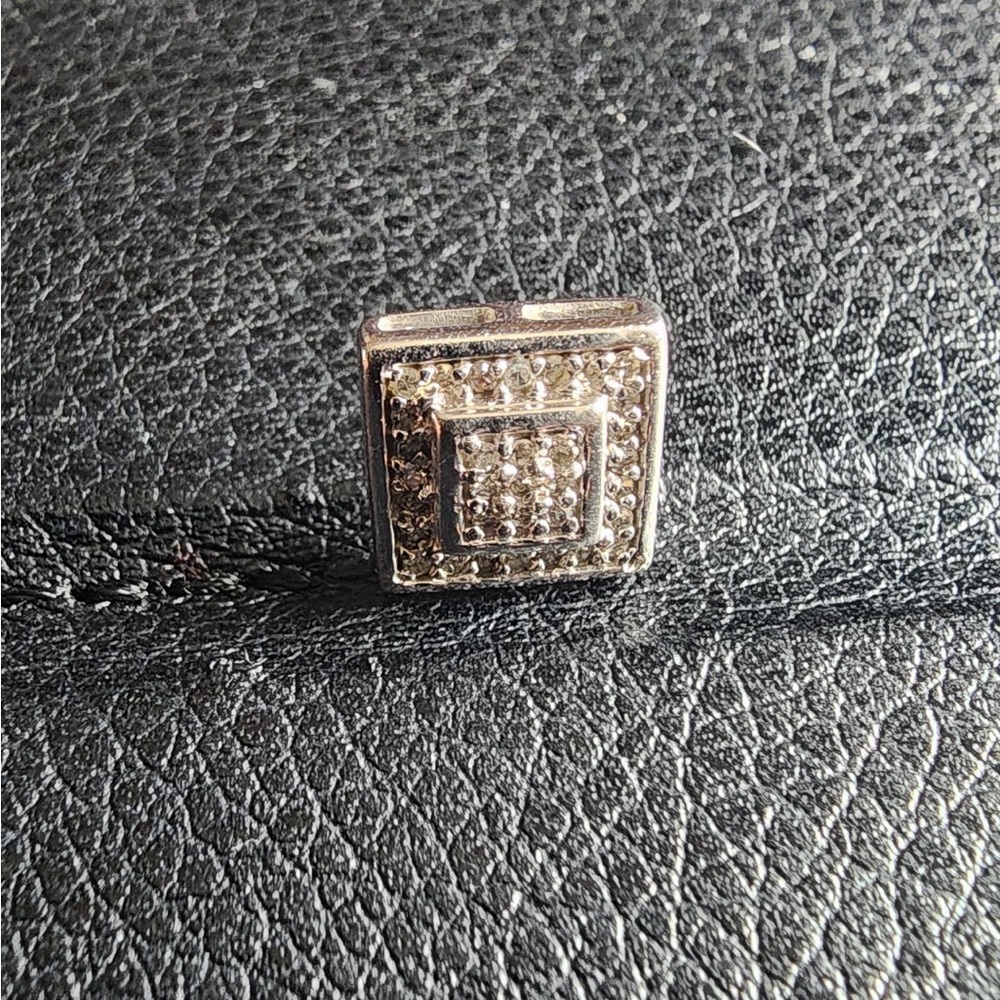 10k Gold Diamond square cut stud